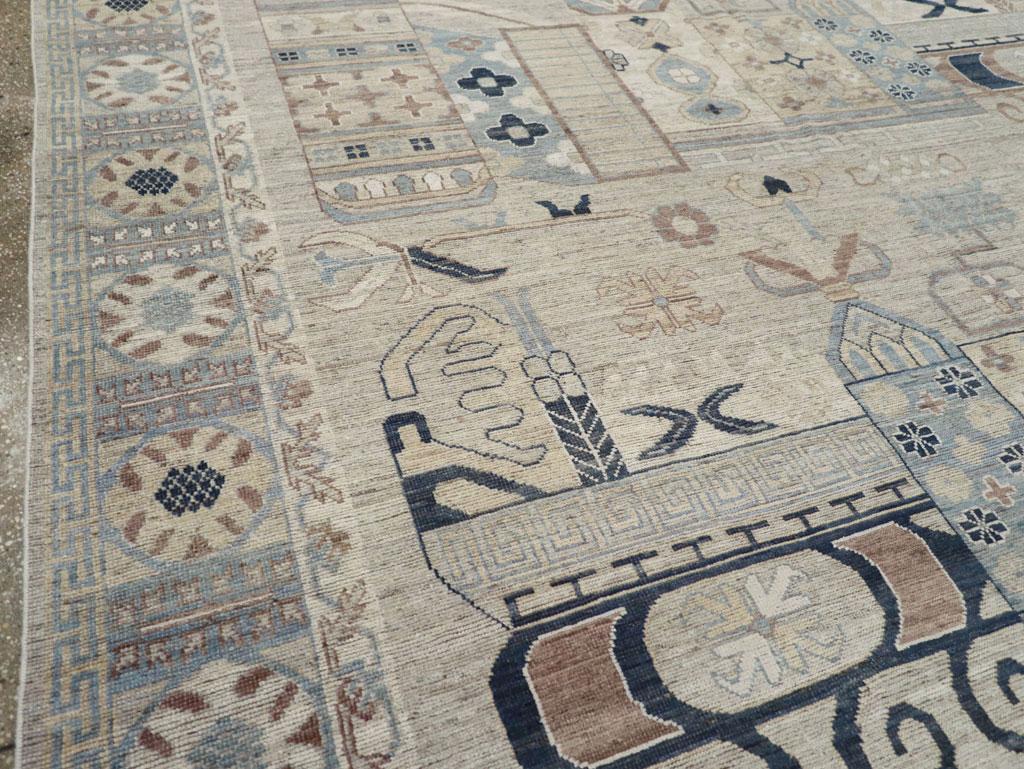 Noué à la main Tapis Khotan du Turkestan oriental du 21e siècle en vente