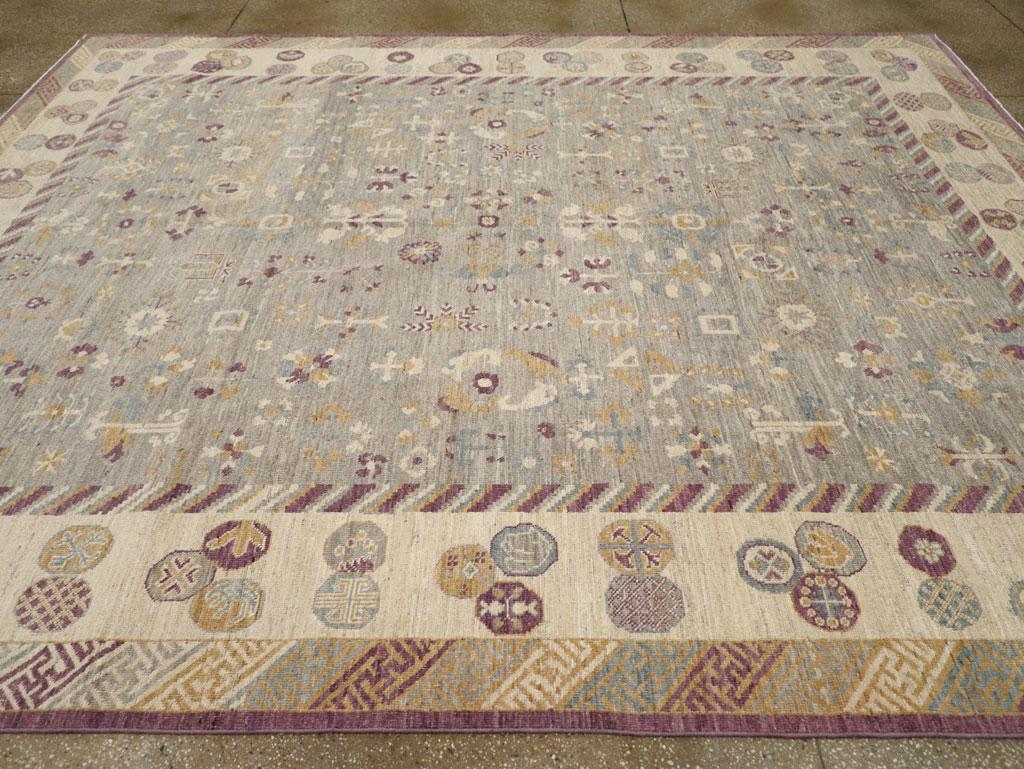 Tapis Khotan du Turkestan oriental du 21e siècle Neuf - En vente à New York, NY