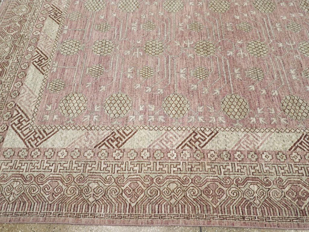 XXIe siècle et contemporain Tapis Khotan du Turkestan oriental du 21e siècle en vente