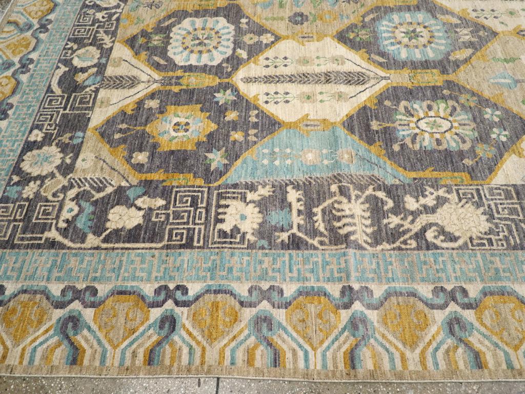 XXIe siècle et contemporain Tapis Khotan du Turkestan oriental du 21e siècle en vente