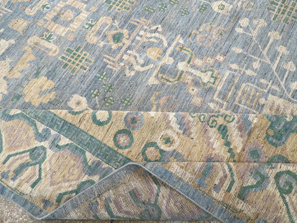 Tapis Khotan du Turkestan oriental du 21e siècle en vente 1