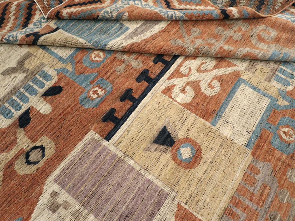 Tapis Khotan du Turkestan oriental du 21e siècle en vente 2