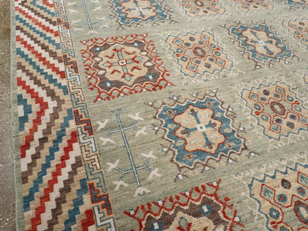 Noué à la main Tapis Khotan du Turkestan oriental du 21e siècle, de petite taille en vente