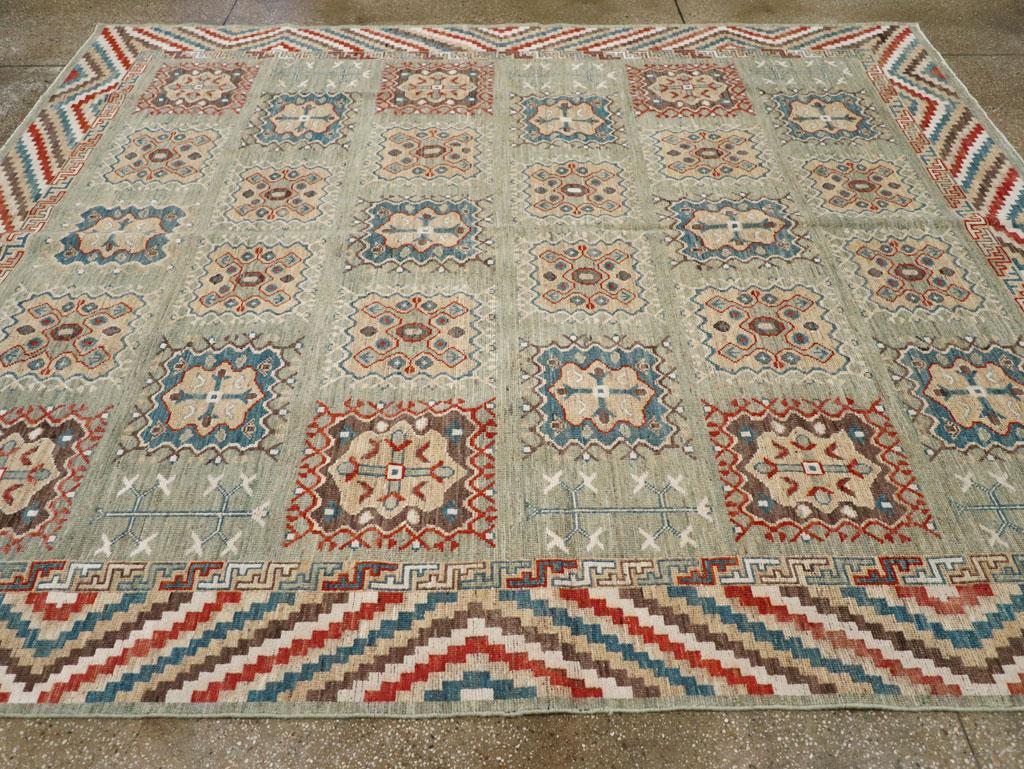 Tapis Khotan du Turkestan oriental du 21e siècle, de petite taille Neuf - En vente à New York, NY