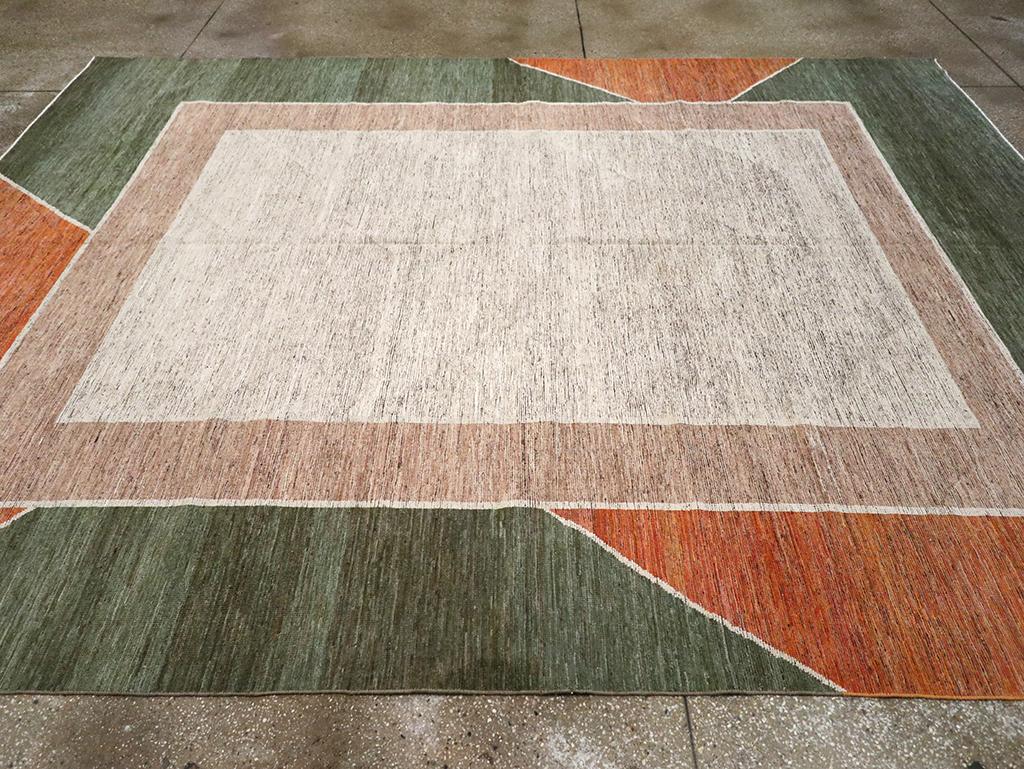 Noué à la main Tapis moderne du Turkestan oriental du 21e siècle en vente
