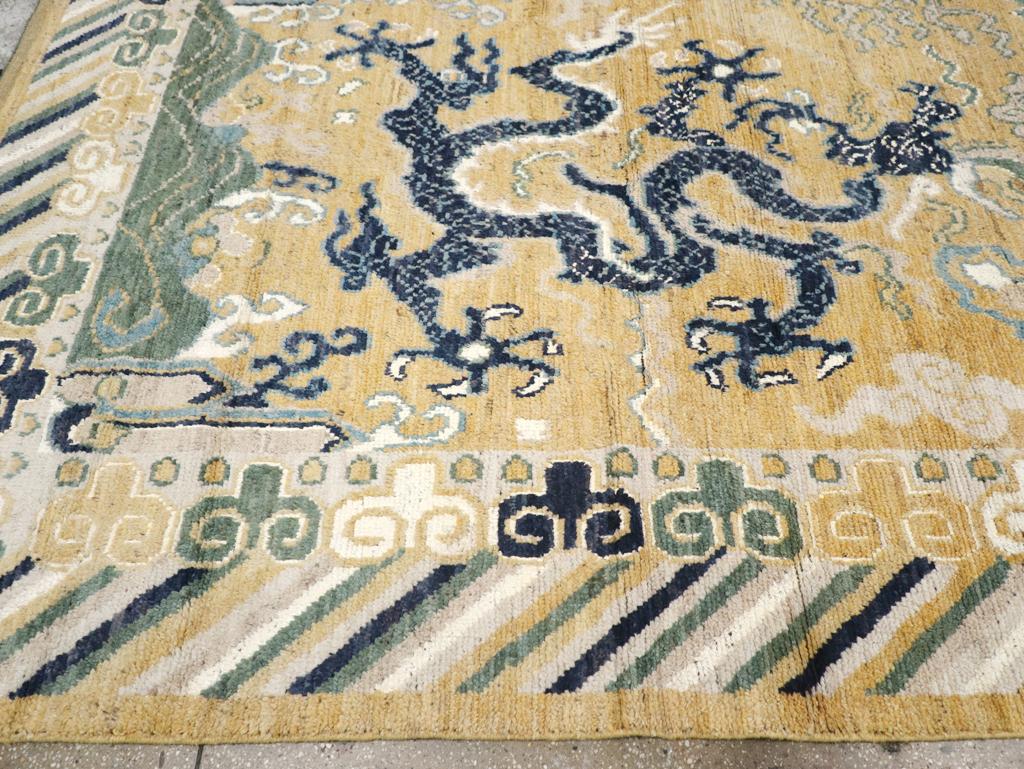 XXIe siècle et contemporain Tapis Khotan pictural du Turkestan oriental du 21e siècle en vente