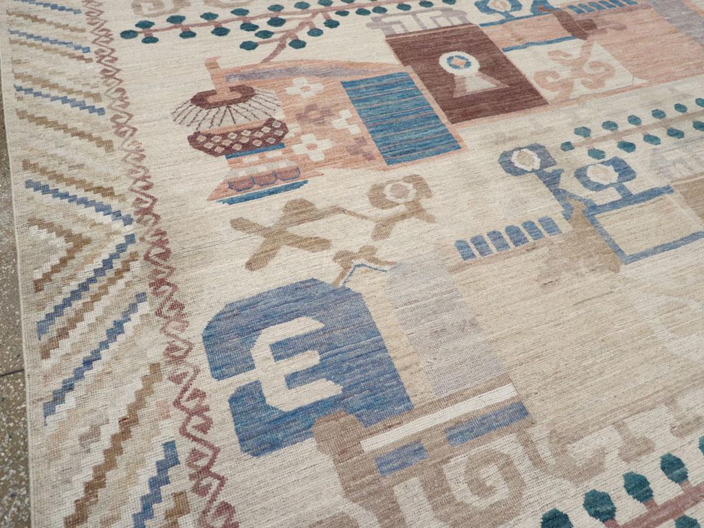 Noué à la main Vase du Turkestan oriental du 21e siècle Tapis Khotan de taille normale en vente