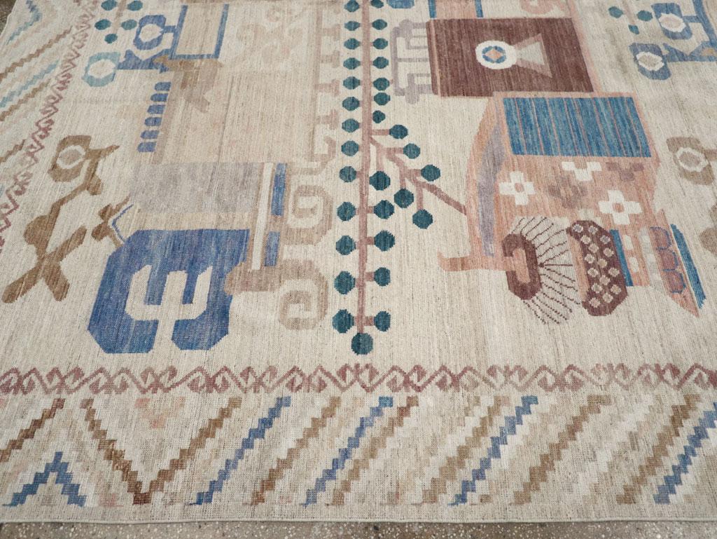 XXIe siècle et contemporain Vase du Turkestan oriental du 21e siècle Tapis Khotan de taille normale en vente