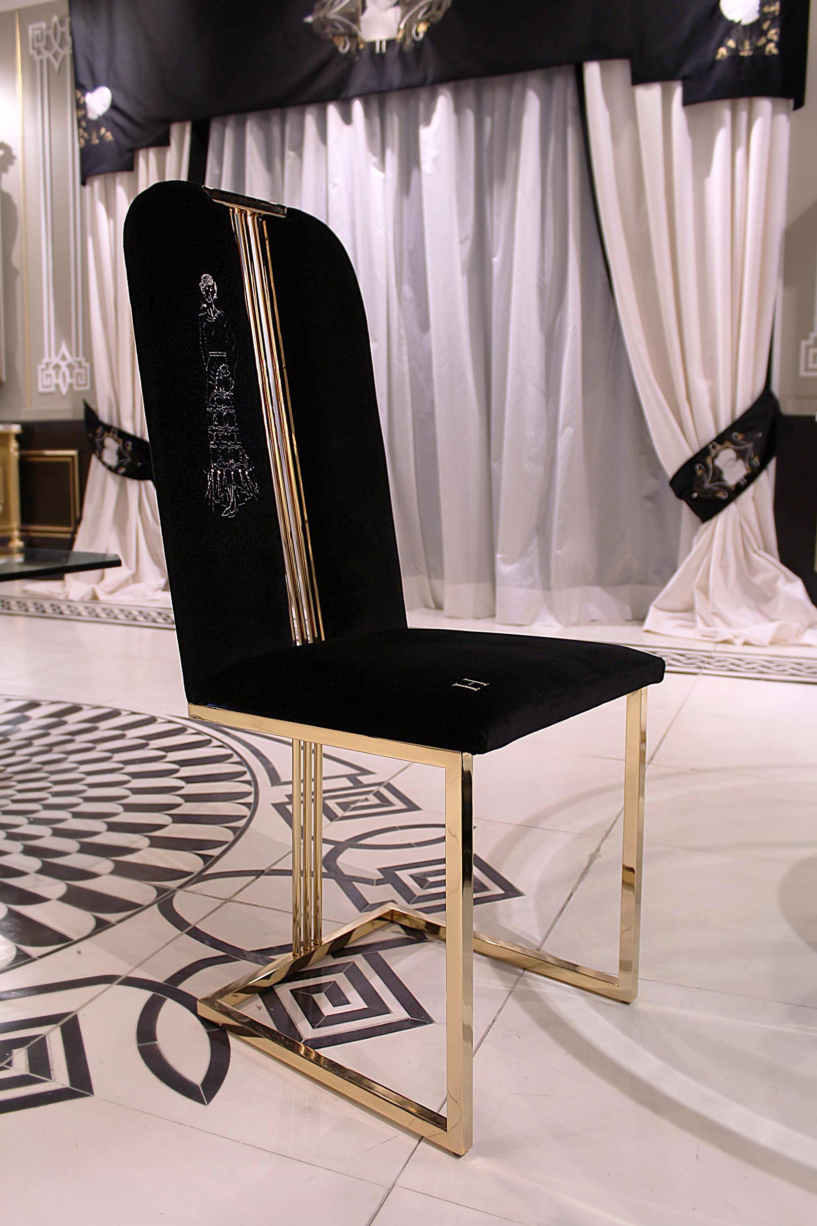 Italian 21st Century Eileen Chair in Velvet, Swarovski and Golden Brass, Hebanon, Italy For Sale
