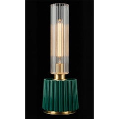 Siglo XXI, Lámpara de Sobremesa Elegance: Vidrio estriado y diseño de porcelana verde bosque