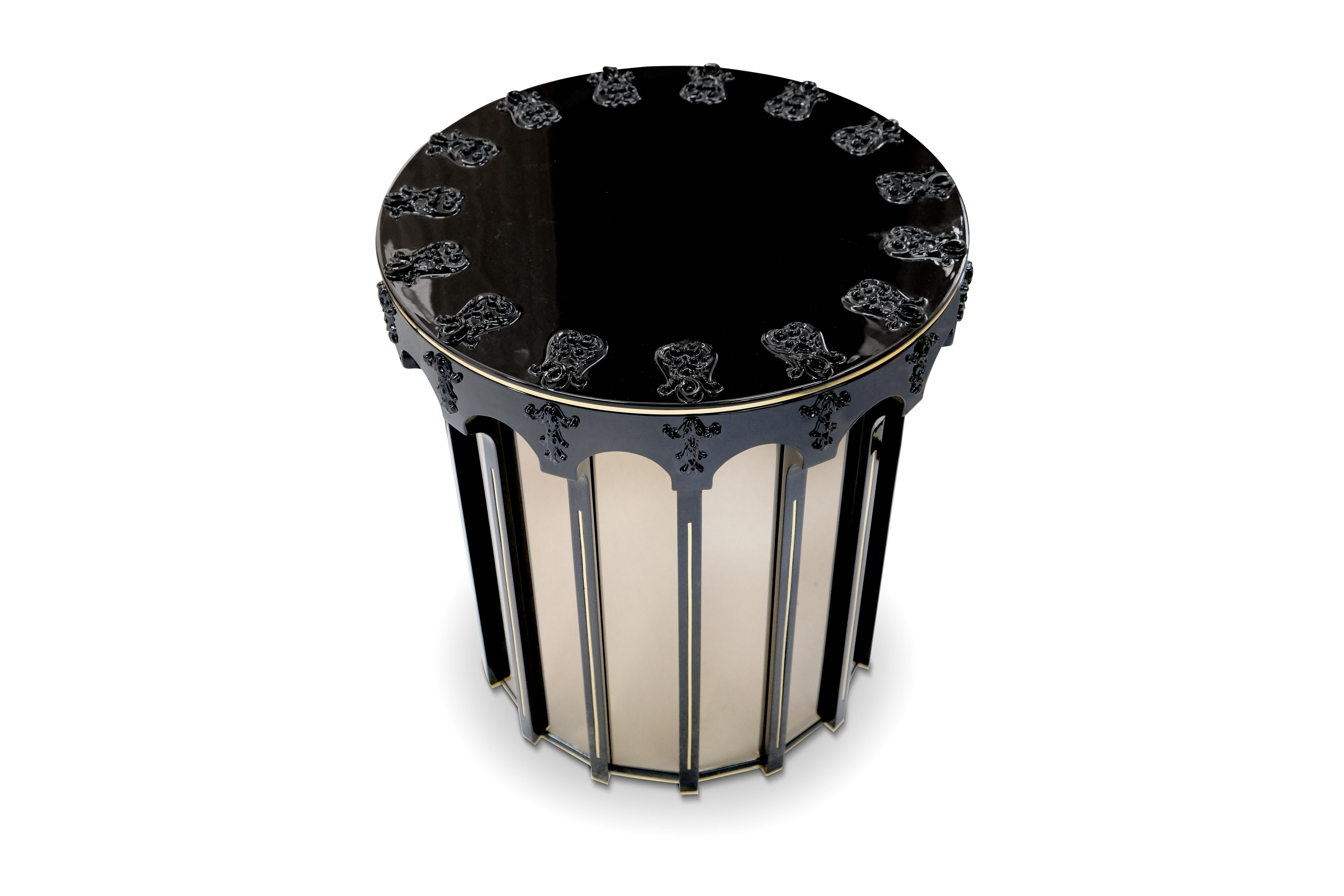 Elise side table represents a memorial recognition to one of the most important expressions of the romanticism architecture of the XIX century. With Pena Palace, in Portugal, in mind and inspired by its windows and towers, as well as by its