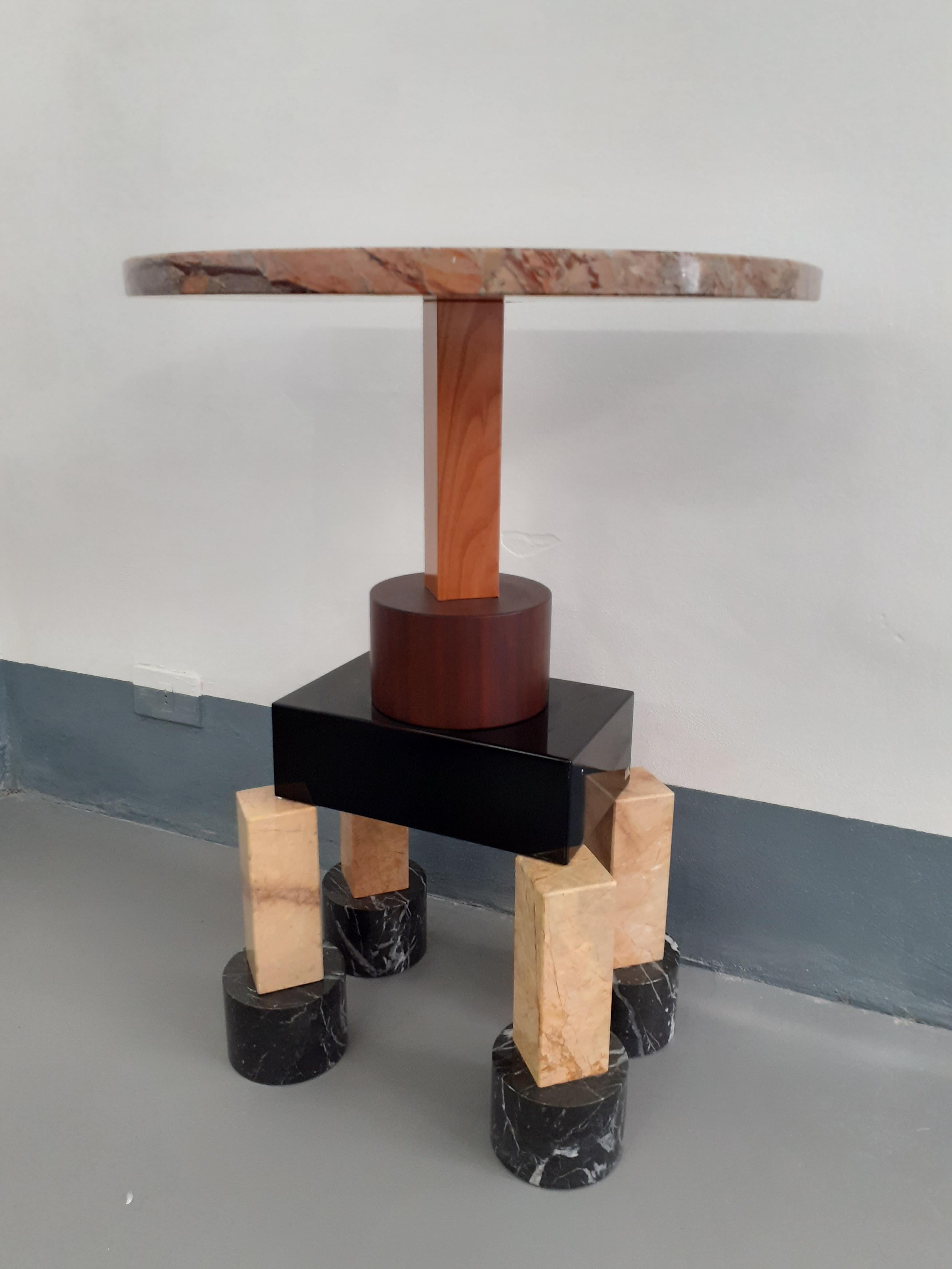 Ettore Sottsas Demistella-Konsole des 21. Jahrhunderts in Briar, polychromer Marmor, Holz (Moderne) im Angebot