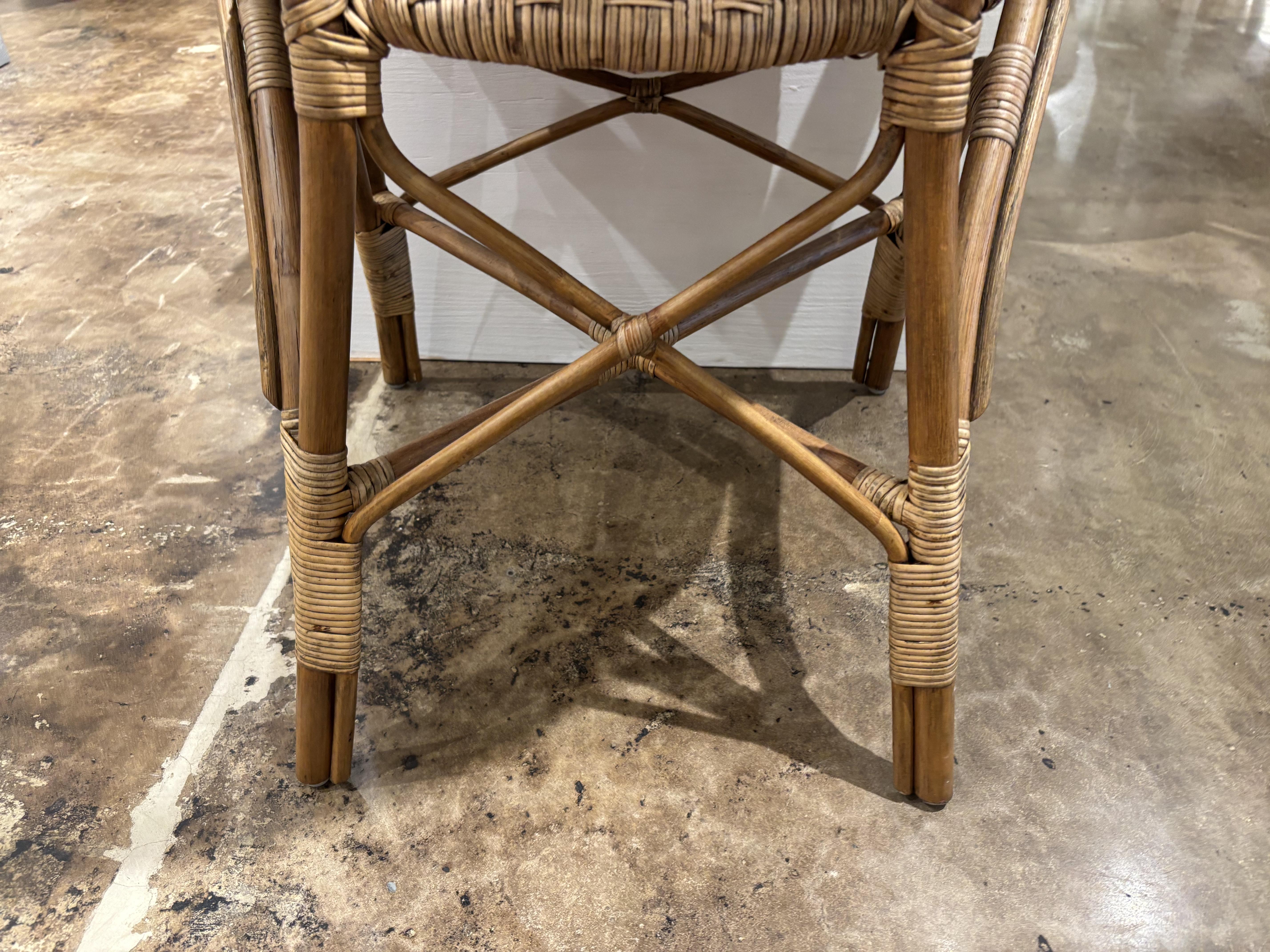 Fauteuil Adelphia en rotin européen du 21e siècle Neuf - En vente à West Palm Beach, FL