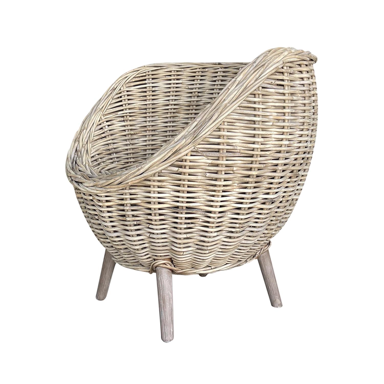 Silla Gard de ratán europeo del siglo XXI Europeo en venta