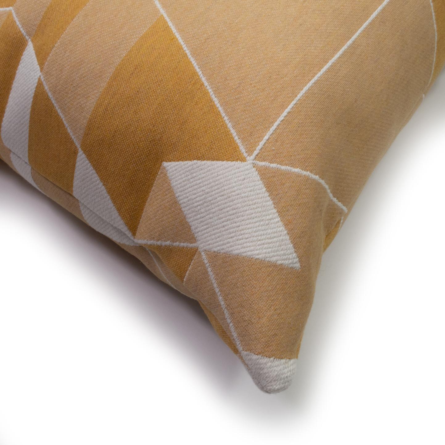 Our Coup de Foudre or ‘Love at first sight’ fabric is art in action. With a nod to Picasso’s Ma Jolie, the various shades of gold interlace to tell a tale of love’s first sweet embrace. 

Made from a combination of high-end Martindale quality yarn
