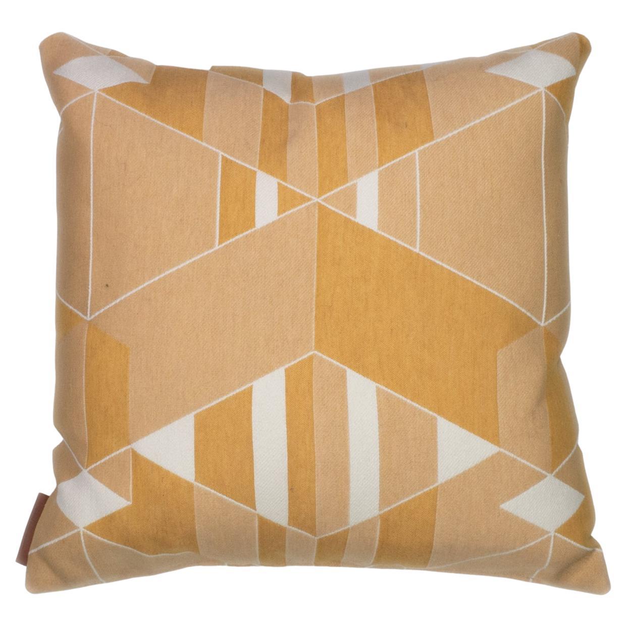 Cushion / Pattern Cushion Absolute Coup De Foudre Gold Reverse by Evolution21 For Sale