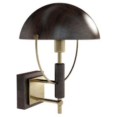 Lampada da parete Faraday del XXI secolo in legno realizzata in Portogallo da Wood Tailors Club