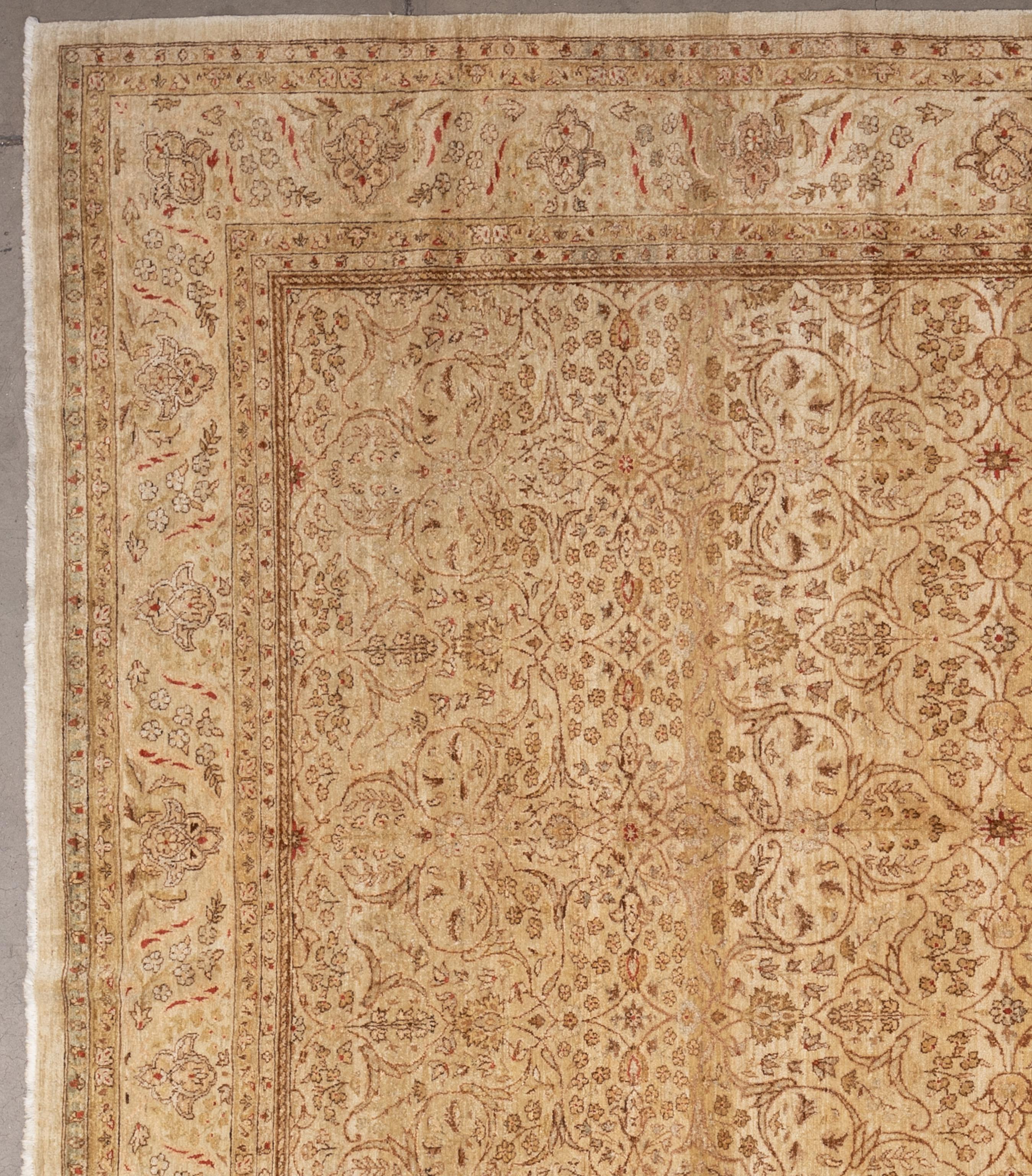 Farahan des 21. Jahrhunderts (Pakistanisch) im Angebot