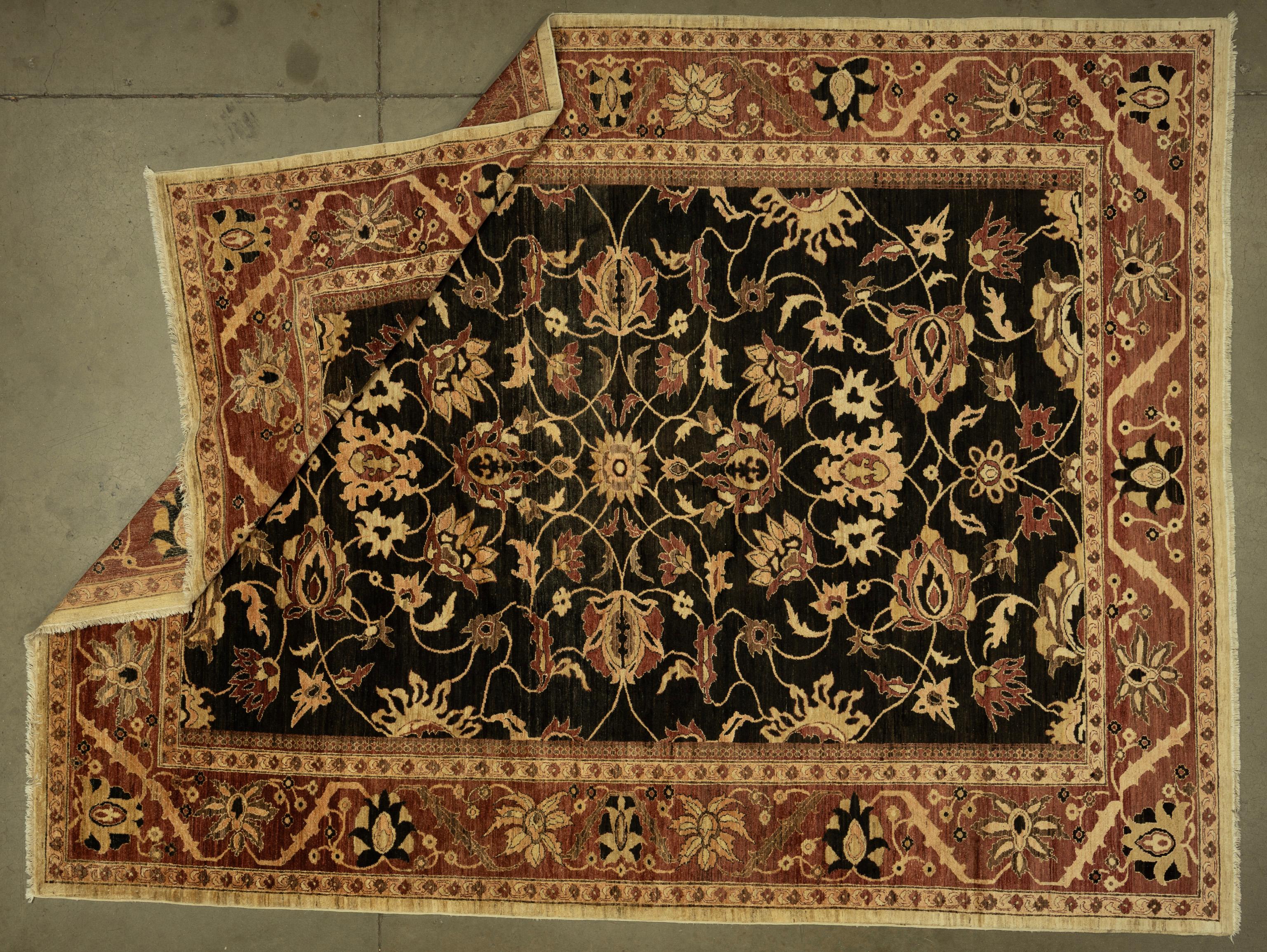 Pakistanais Farahan du 21e siècle en vente