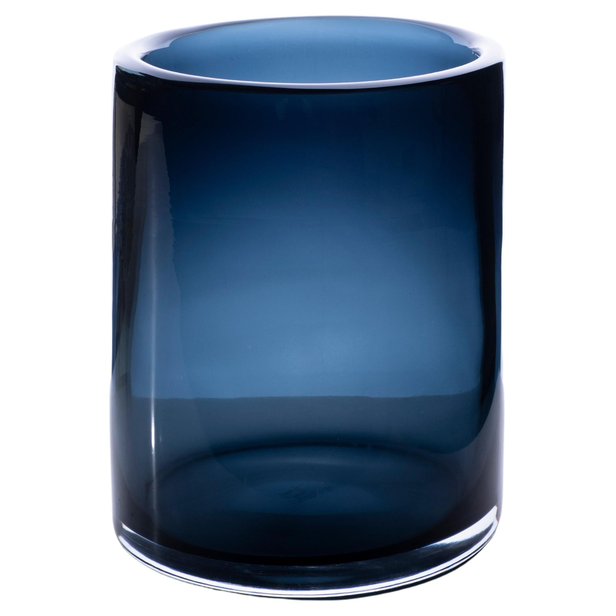 21° secolo Federico Peri Cilindro Piccolo Vaso Lucido in Vetro di Murano Blu Profondo