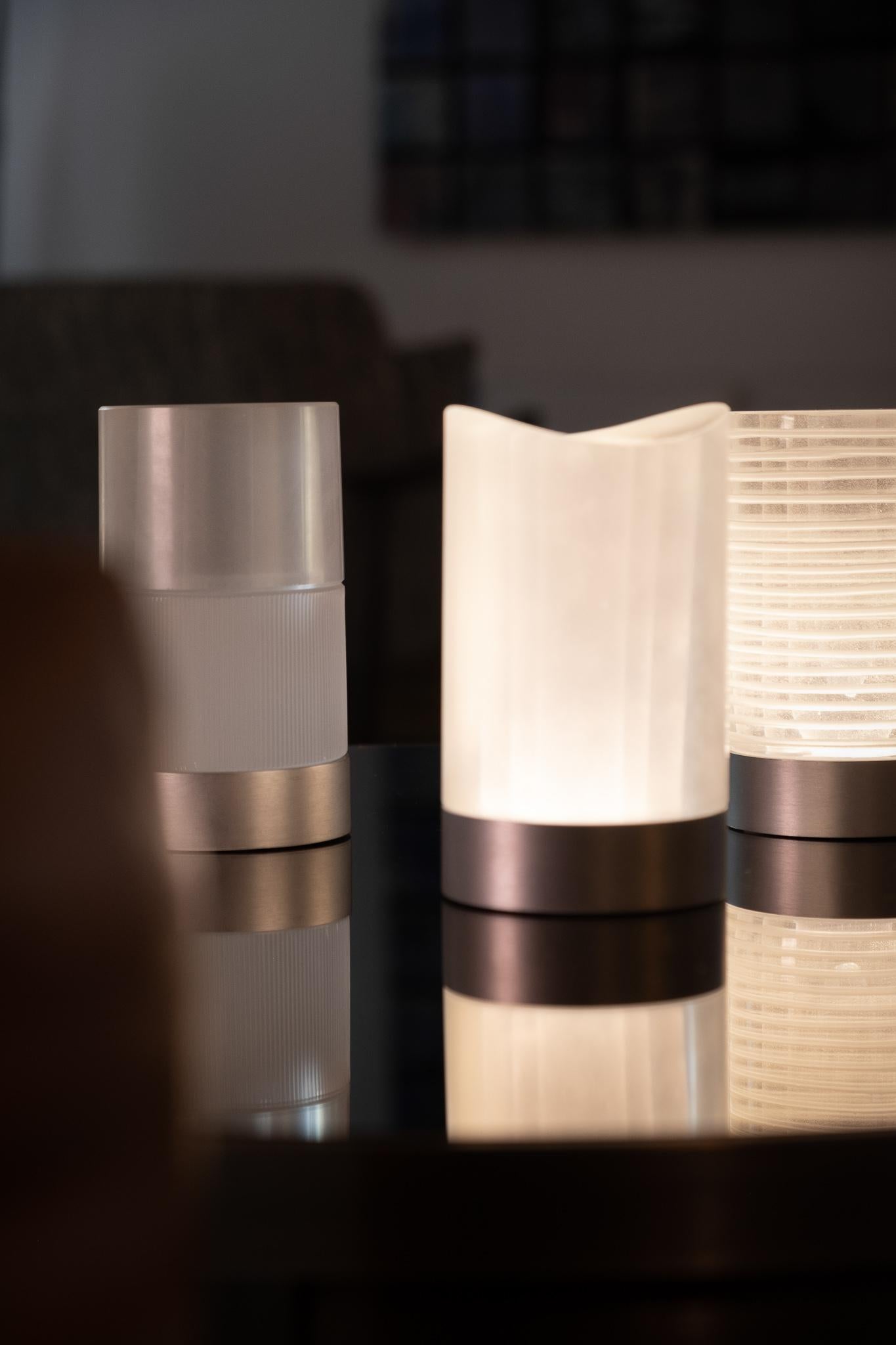 Moderne Lampe rechargeable Federico Peri Haute du 21e siècle en verre de Murano de différentes couleurs en vente