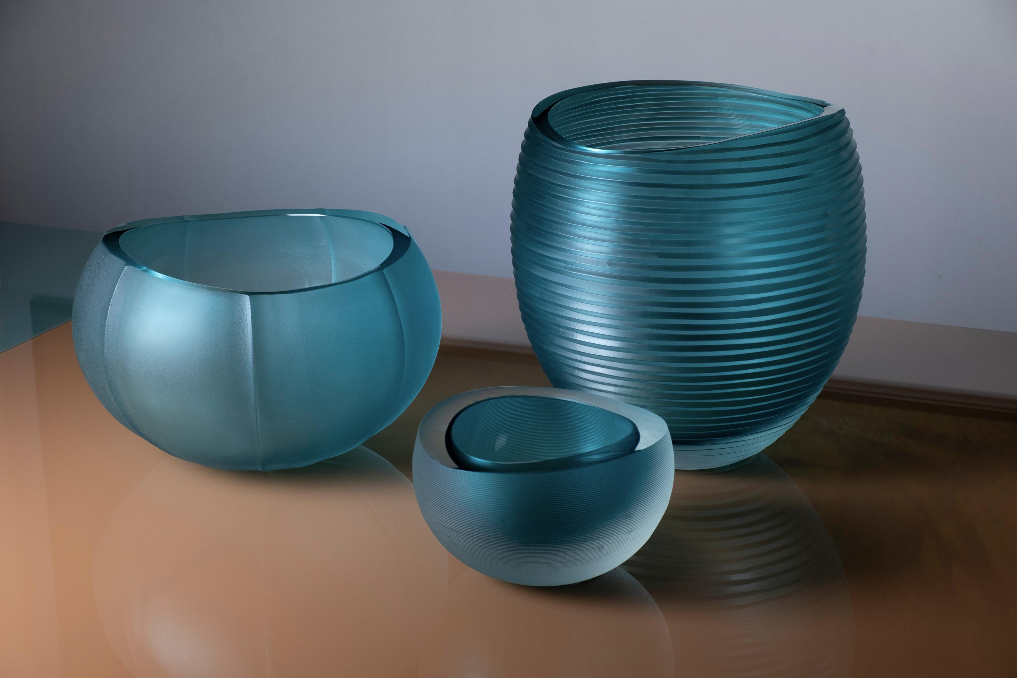 Italian 21st Century Federico Peri Linae Large Vase Murano Glass Teal Blue For Sale