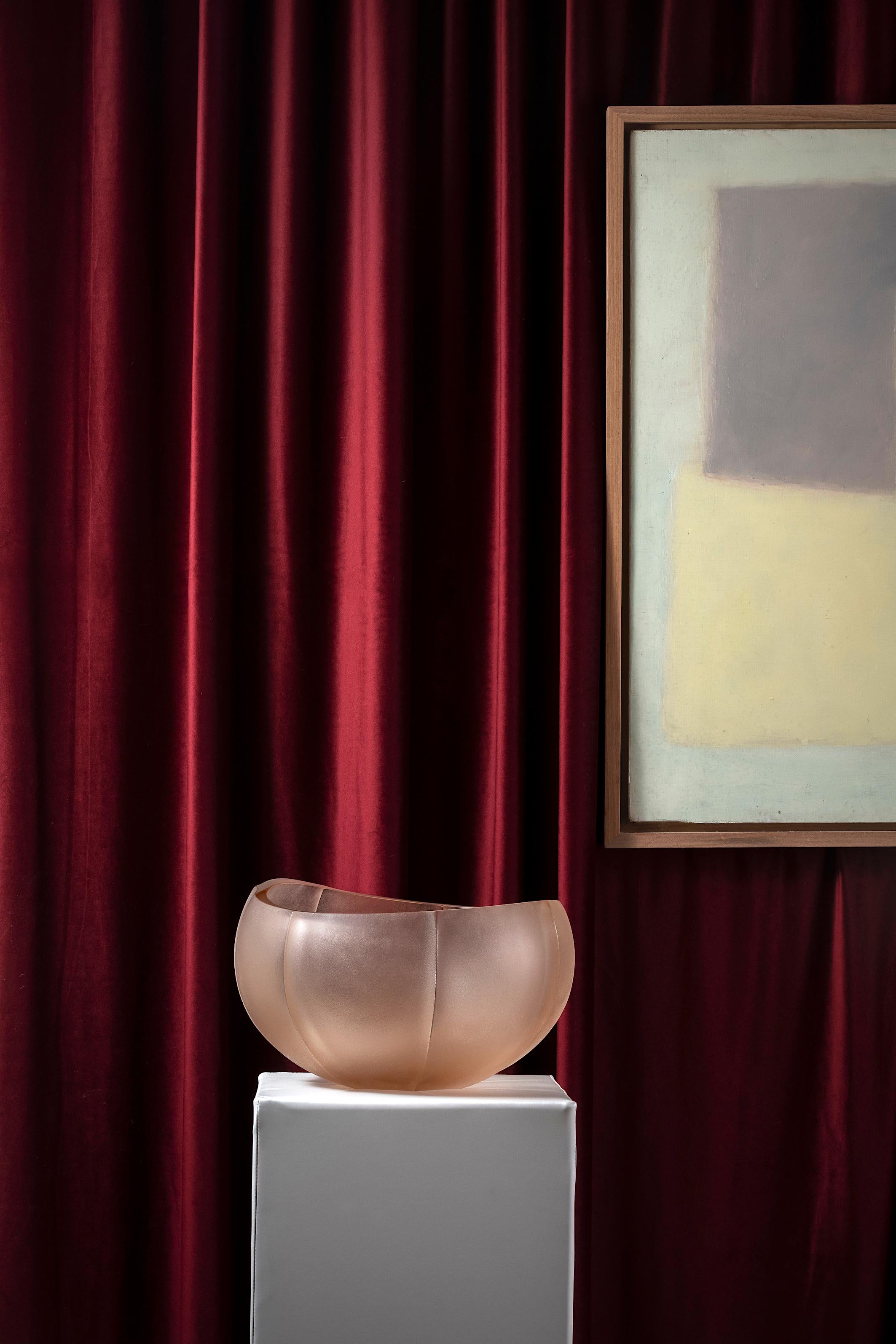 21. Jahrhundert 21. Jahrhundert, mittelgroße Vase aus Muranoglas, Ros Farbe, Peri Linae (Moderne) im Angebot