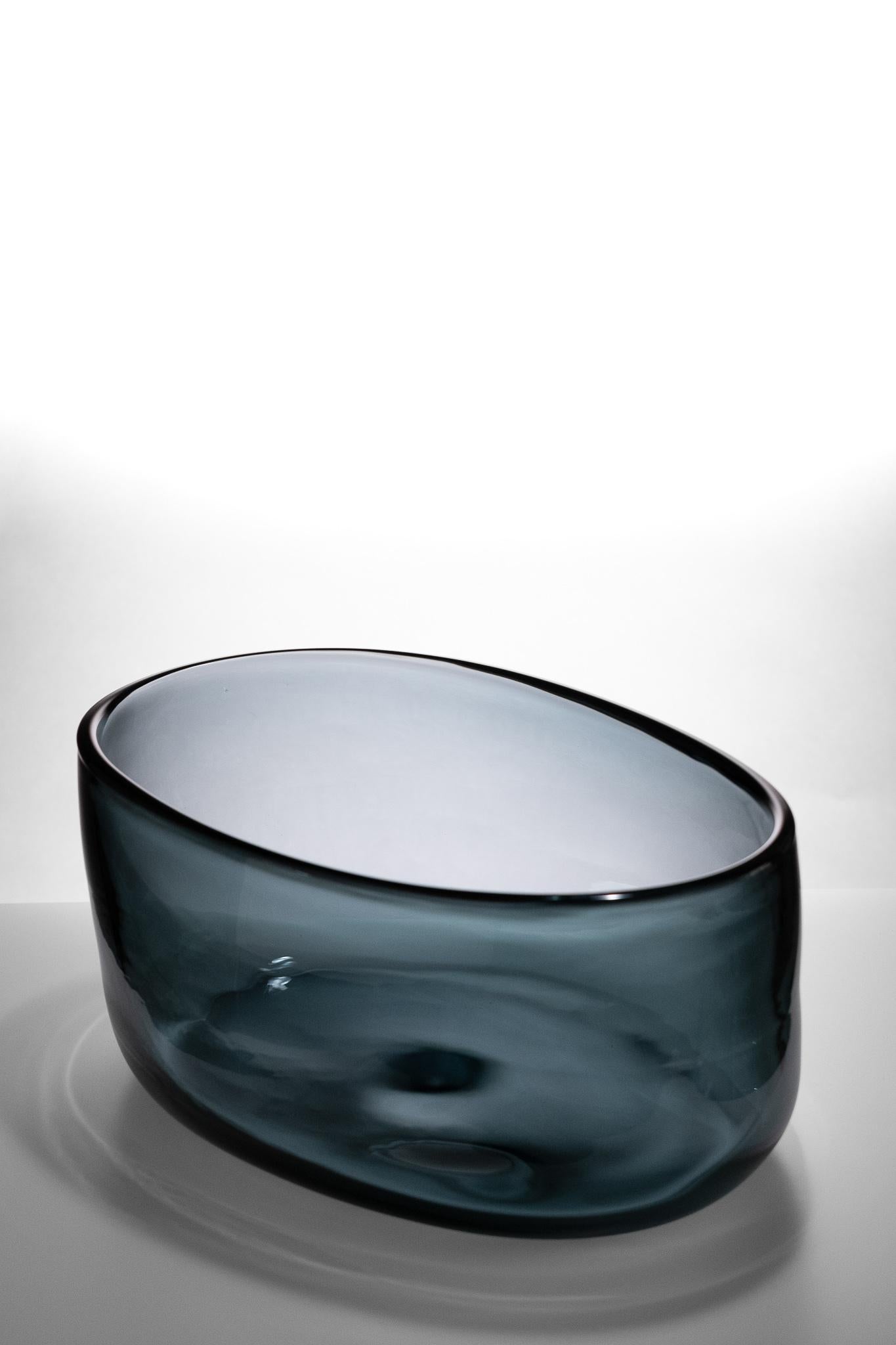 21st Century Federico Peri Ovale Tray Murano Glass Deep Blue Color In New Condition For Sale In Brembate di Sopra (BG), IT