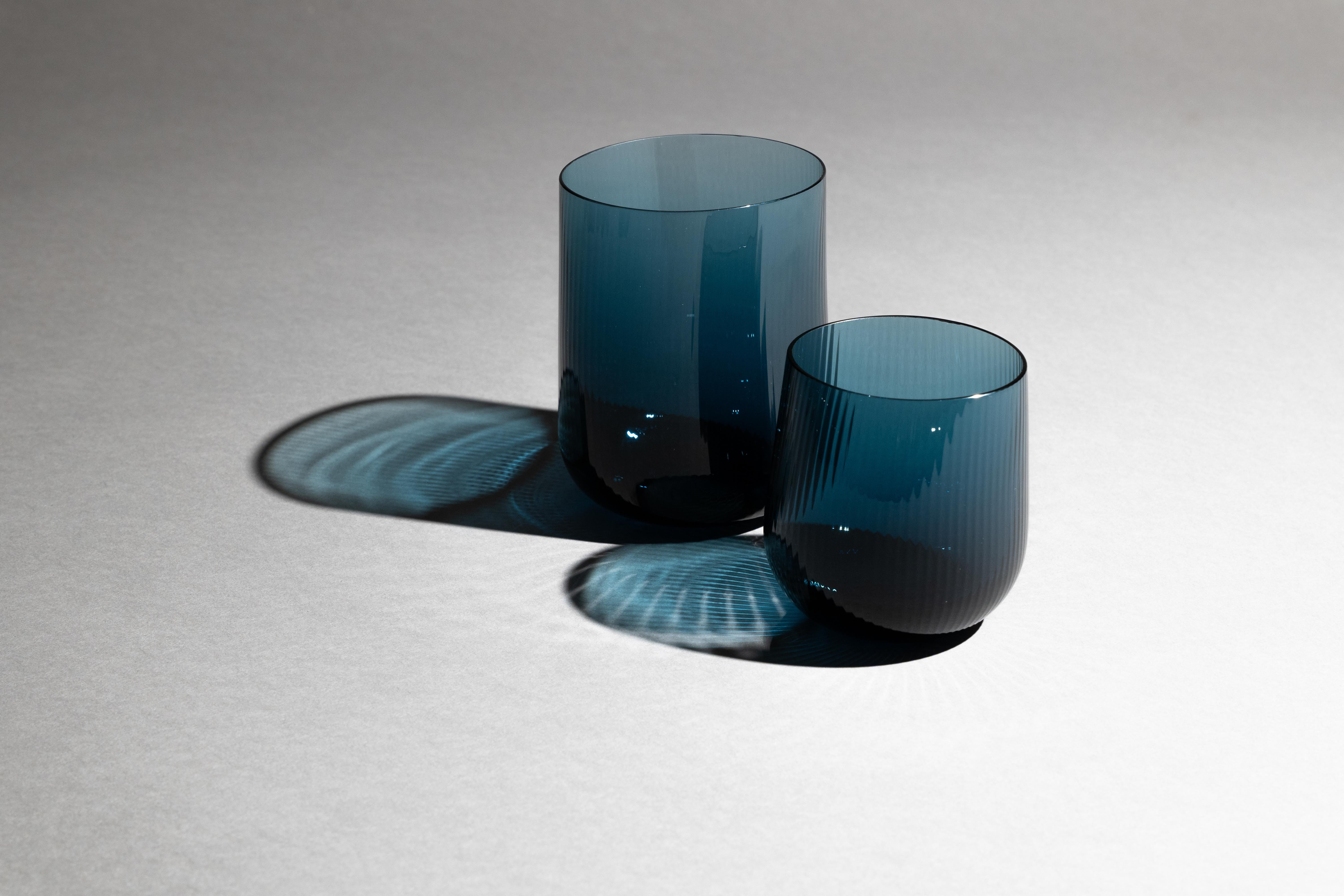 Fatto a mano 21st Century Federico Peri Stilla Liquida Deep Blue Large 2-Tumblers Murano in vendita