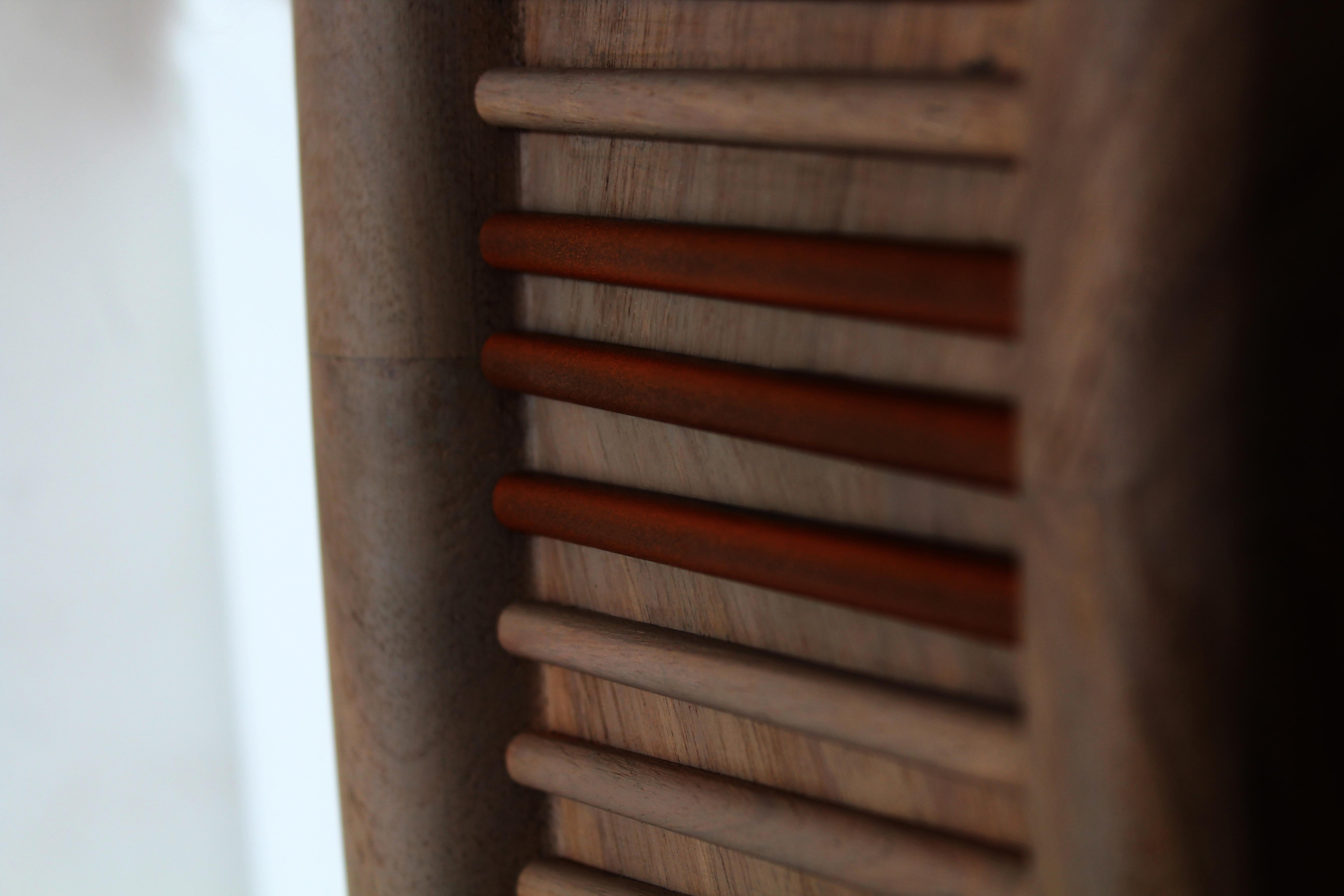 21st Century Francis Mirror Walnut Wood Made in Portugal  by Wood Tailors For Sale 1