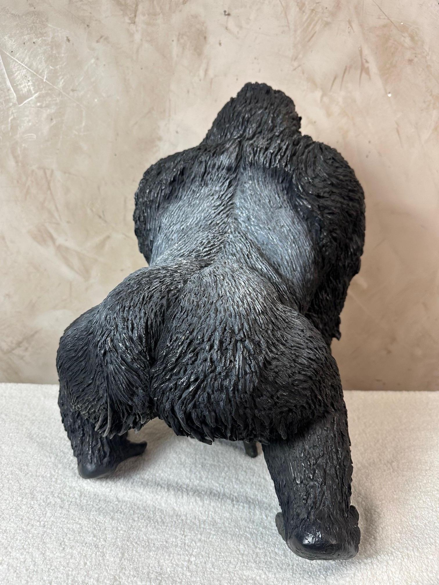 Scultura in bronzo di gorilla francese del XXI secolo di Bernard & Arnaud Bessoud in vendita 2