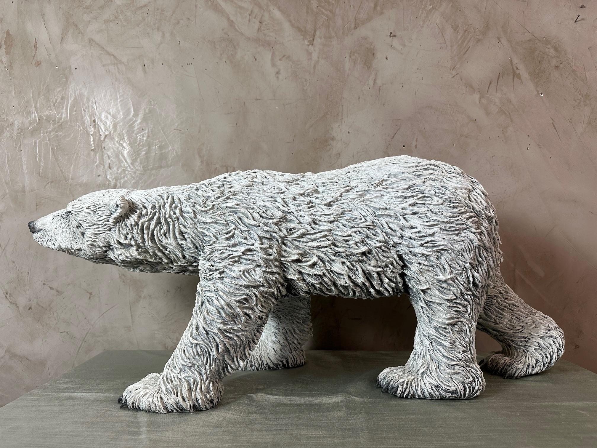 Eccezionale e rara scultura realizzata nel 2014 in bronzo raffigurante un nostro polaio, opera dei bronzisti-scultori francesi Bernard & Arnaud Bessoud.
Realizzato in soli 8 esemplari, questo pezzo porta il numero 2/8 ed è accompagnato dal suo