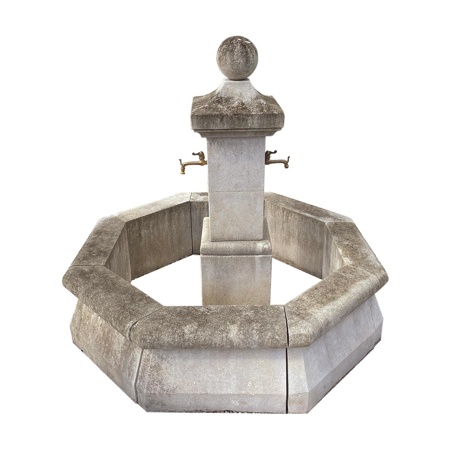 21st Century French Octagonal Central Limestone Fountain For Sale 2