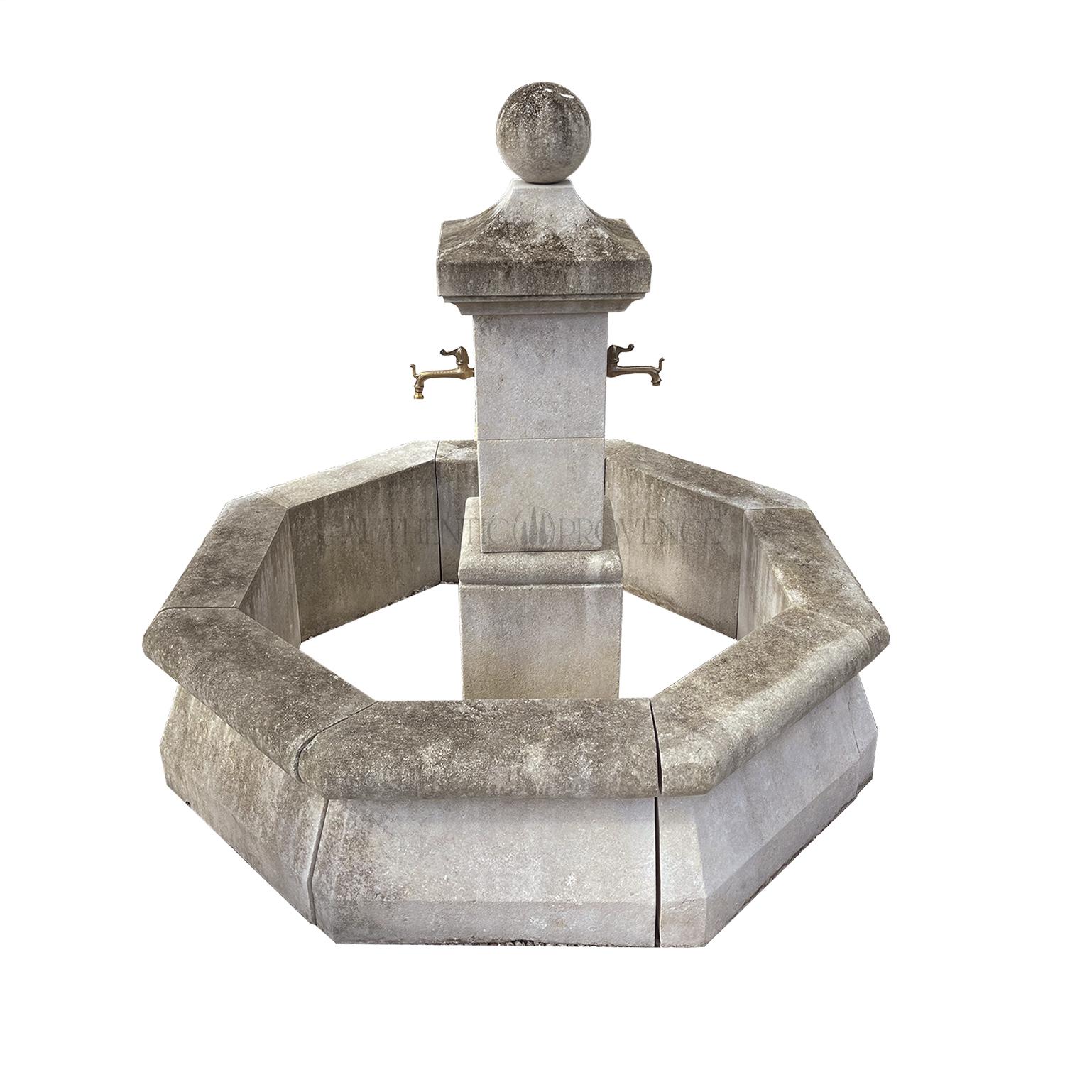 21st Century French Petite Octagonal Central Limestone Fountain For Sale 5