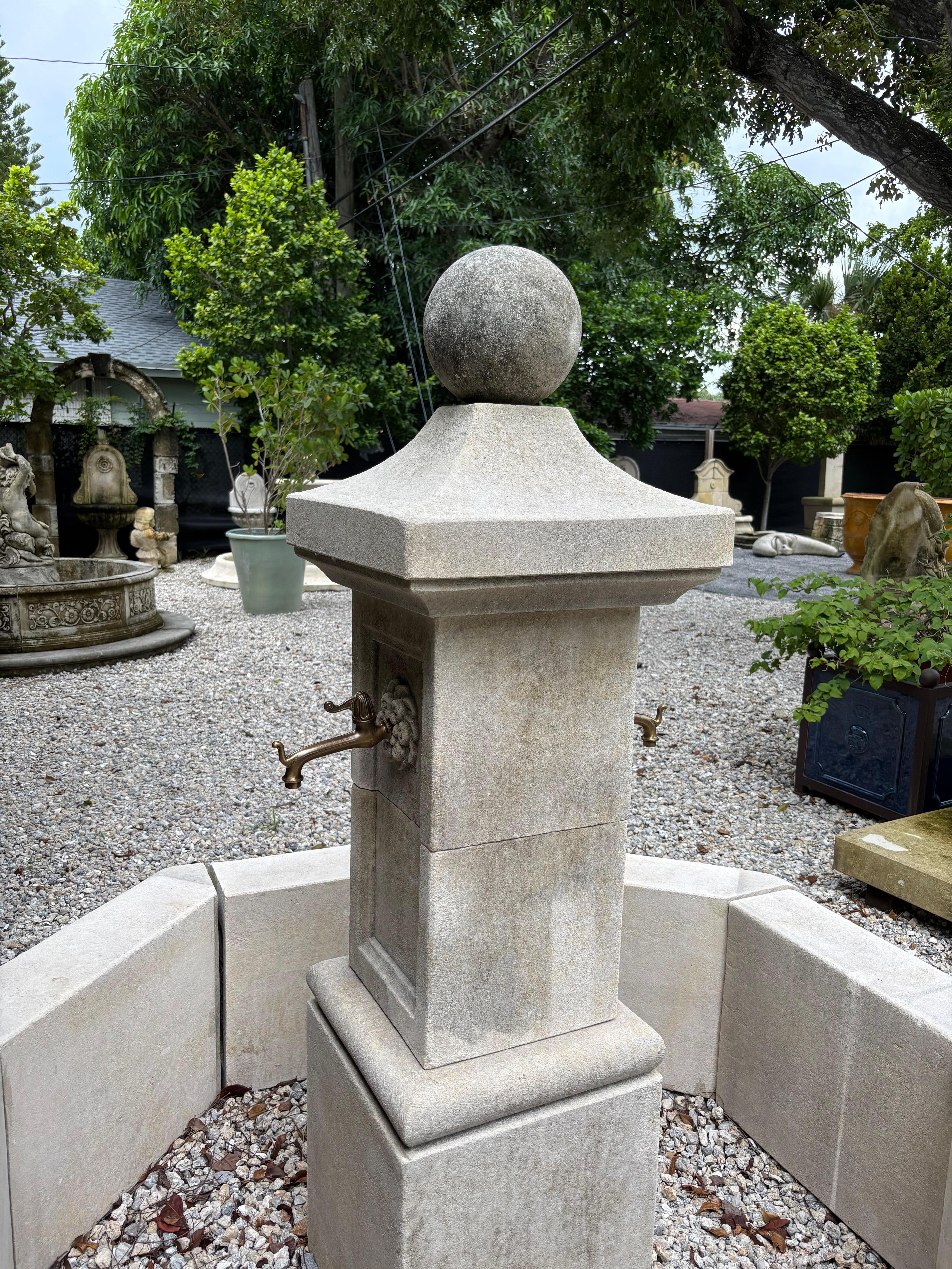 21st Century French Petite Octagonal Central Limestone Fountain For Sale 1