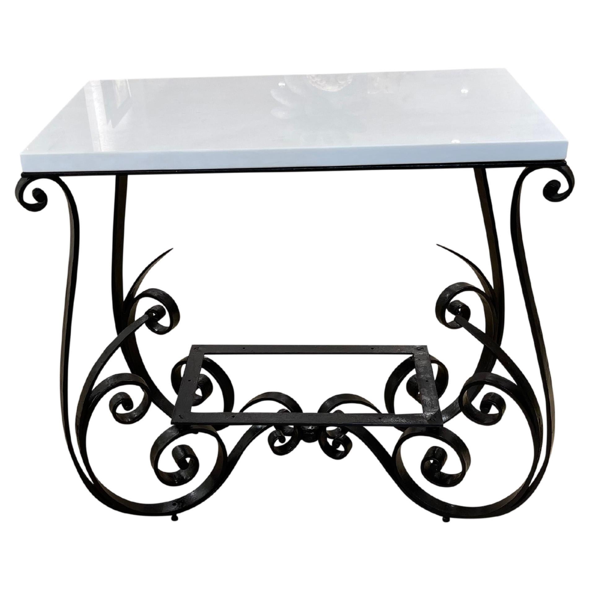21st Century French Thassos Marble Dijon Table