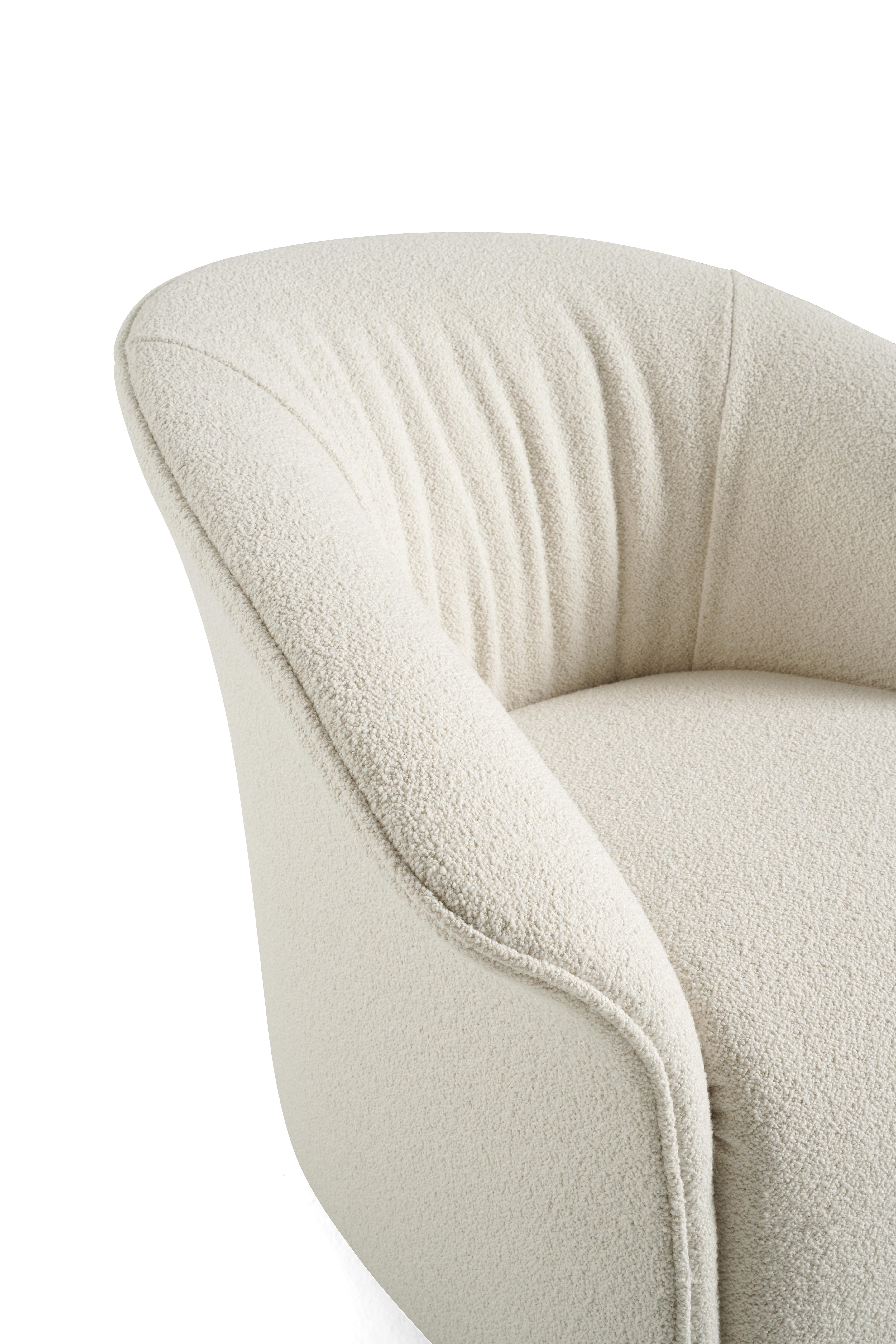 21st Century Fulham Armchair in Bouclè Fabric by Gianfranco Ferré Home In New Condition For Sale In Cantù, Lombardia