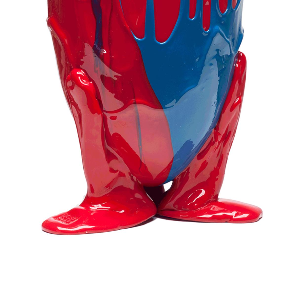 Arts and Crafts Vase Gaetano Pesce Amazonia du 21e siècle en résine bleu, rouge et jaune en vente