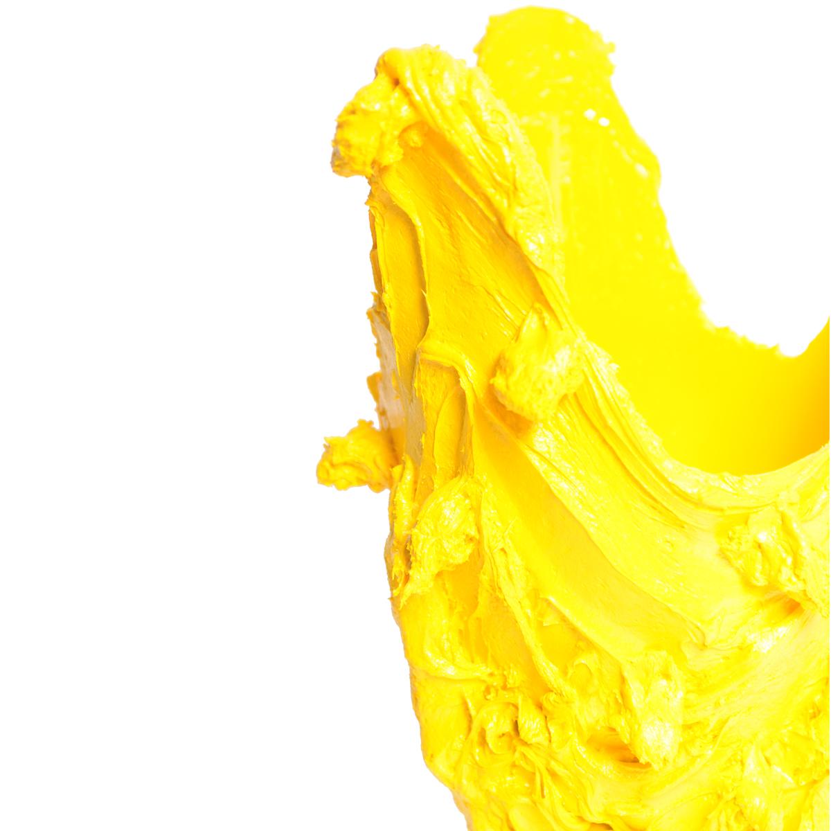 Résine 21e siècle - Vase en résine jaune citron spécial de Gaetano Pesce en vente