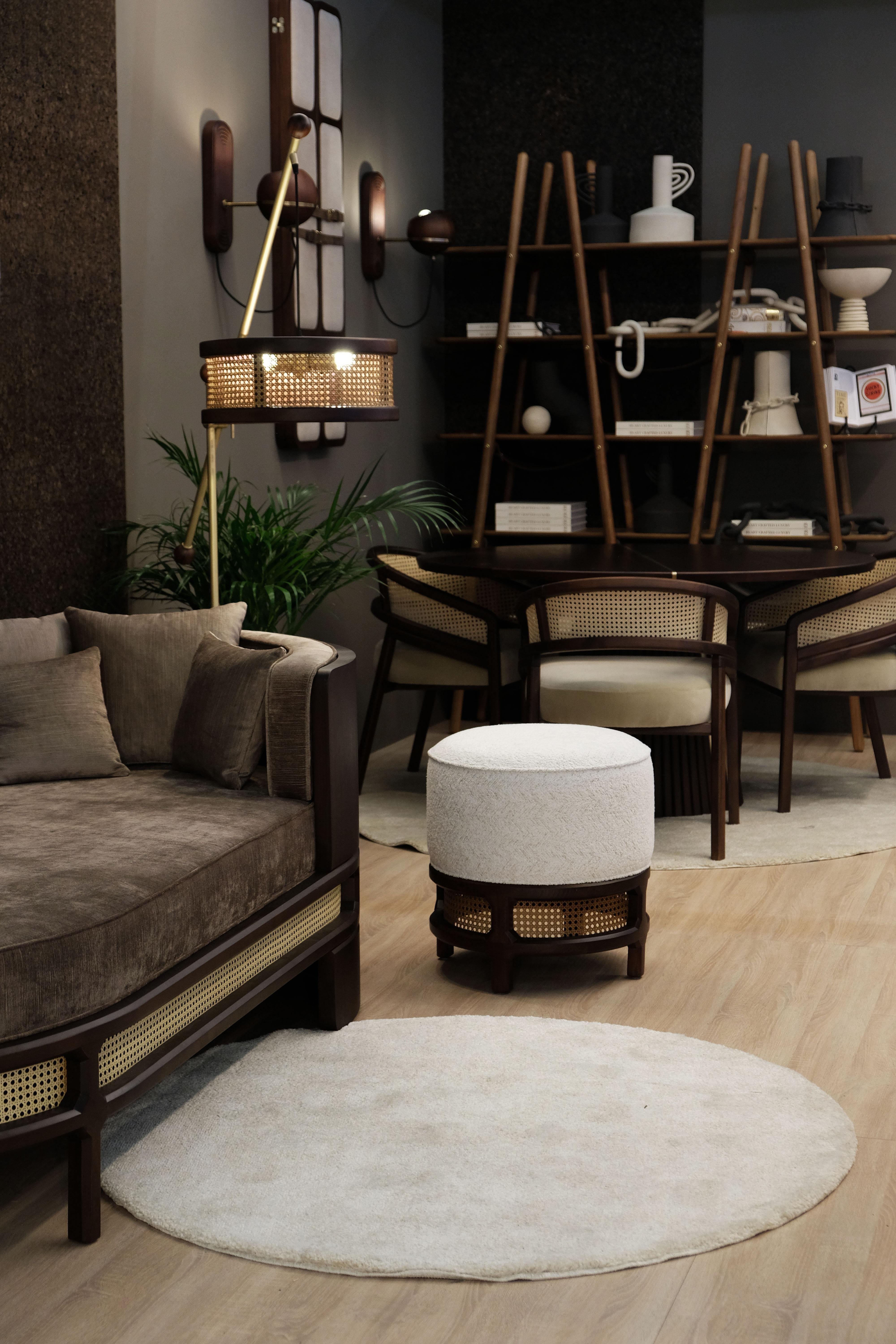 Tabouret George du 21e siècle, fabriqué à la main au Portugal par Wood Tailors en vente 3