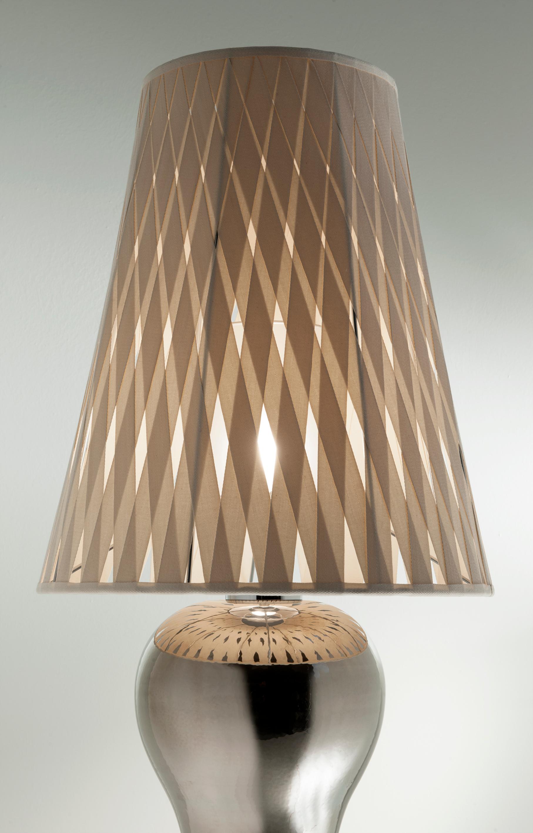 Modern 21st Century Ginger and Fred Platinum Ceramic Table Lamp by Patrizia Garganti For Sale