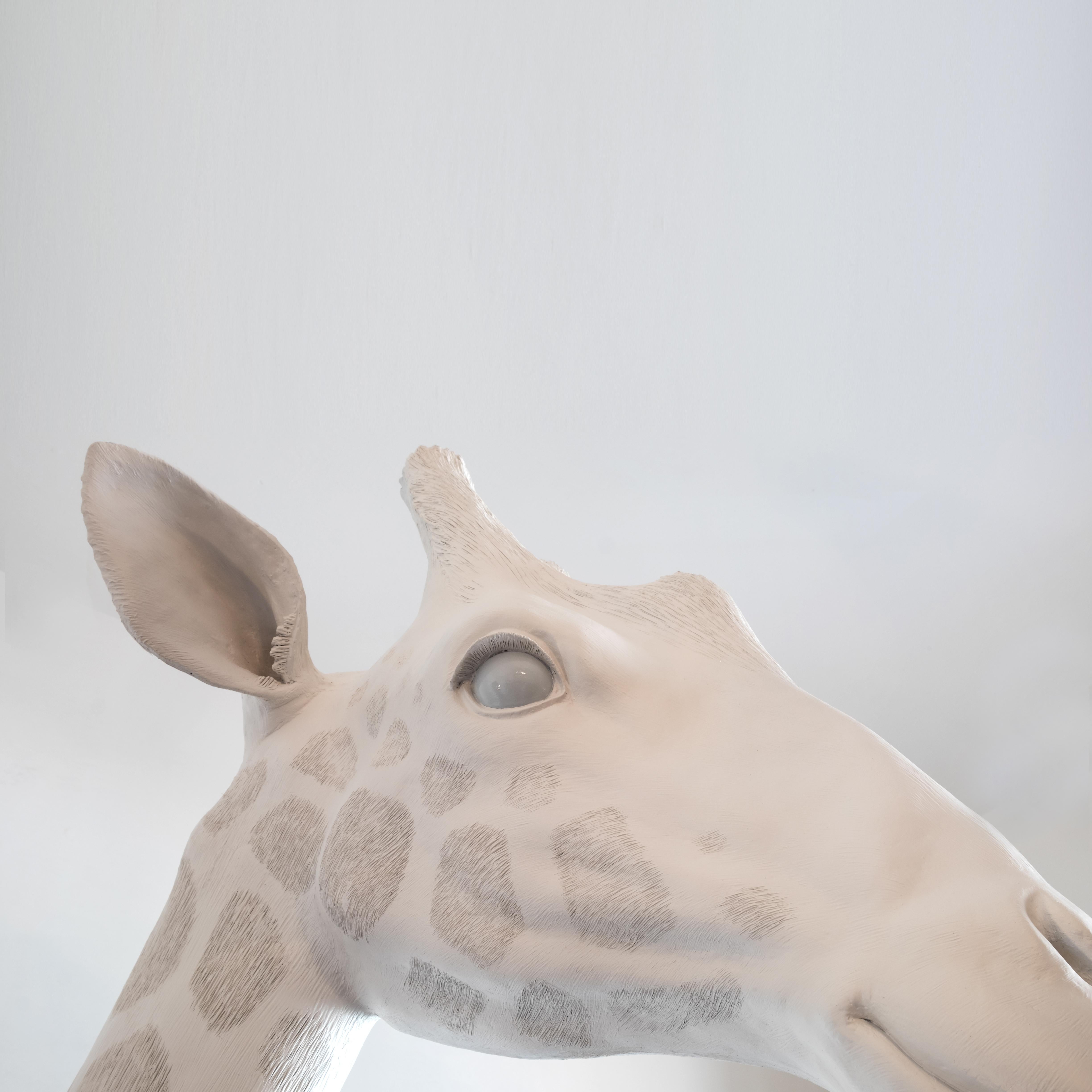 gold giraffe lamp