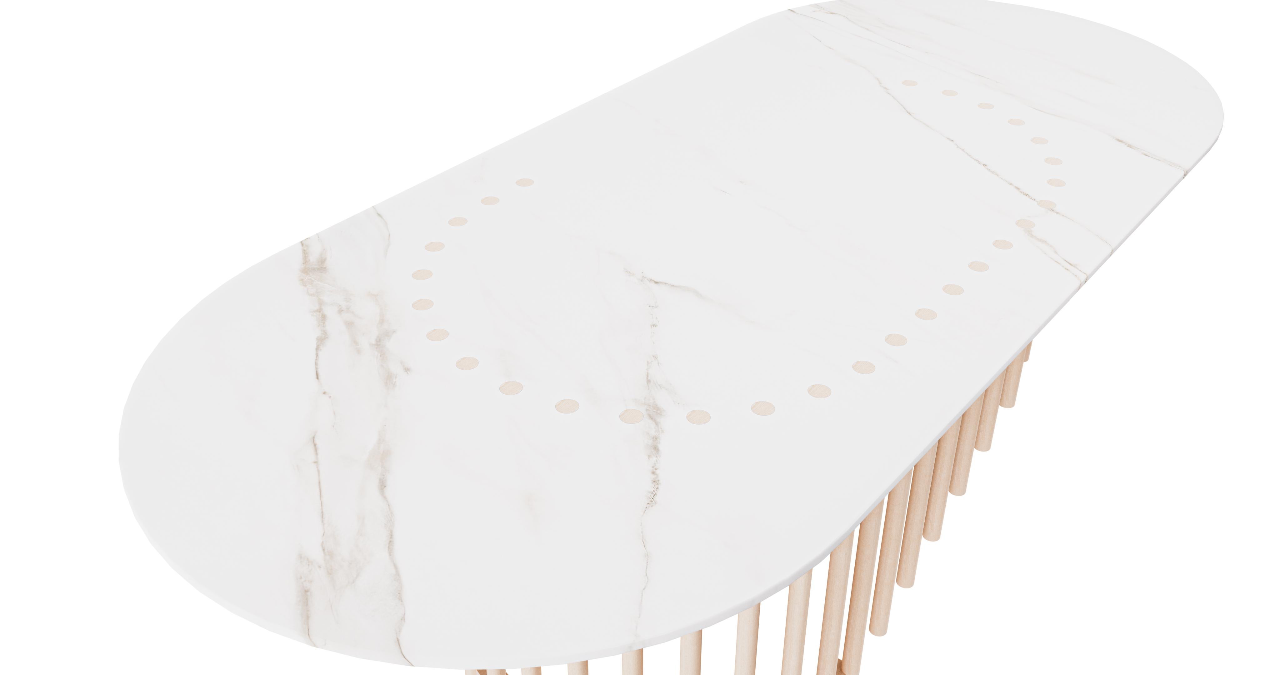 Contemporary 21st Century Giunchi Cocktail Table in white Marble Calacatta and Ash, Outdoor For Sale