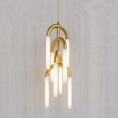 8-Licht-Kronleuchter aus Glas und Messing, 21. Jahrhundert