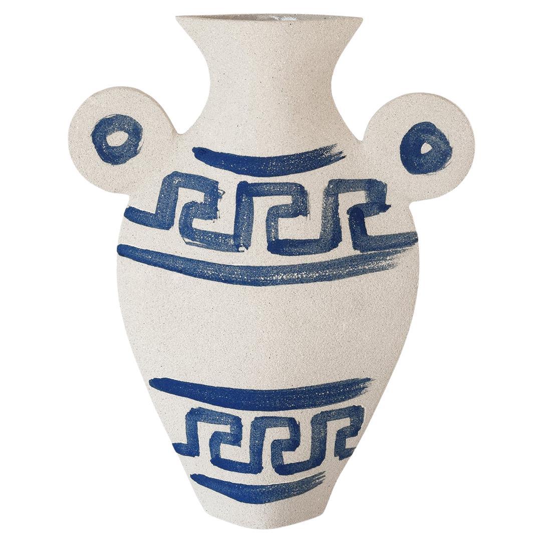 21e siècle "Greek [L]", en céramique blanche, fabriqué à la main en France