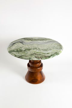 Table de salle à manger ronde en marbre vert du 21e siècle avec base sculpturale en bois