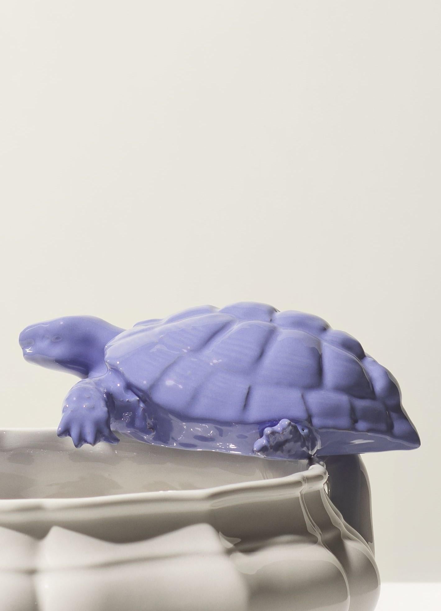 Siglo XXI Italia Escultura Cuenco Gris Azul Ceramica Gatti diseñador A. Anastasio Esmaltado en venta