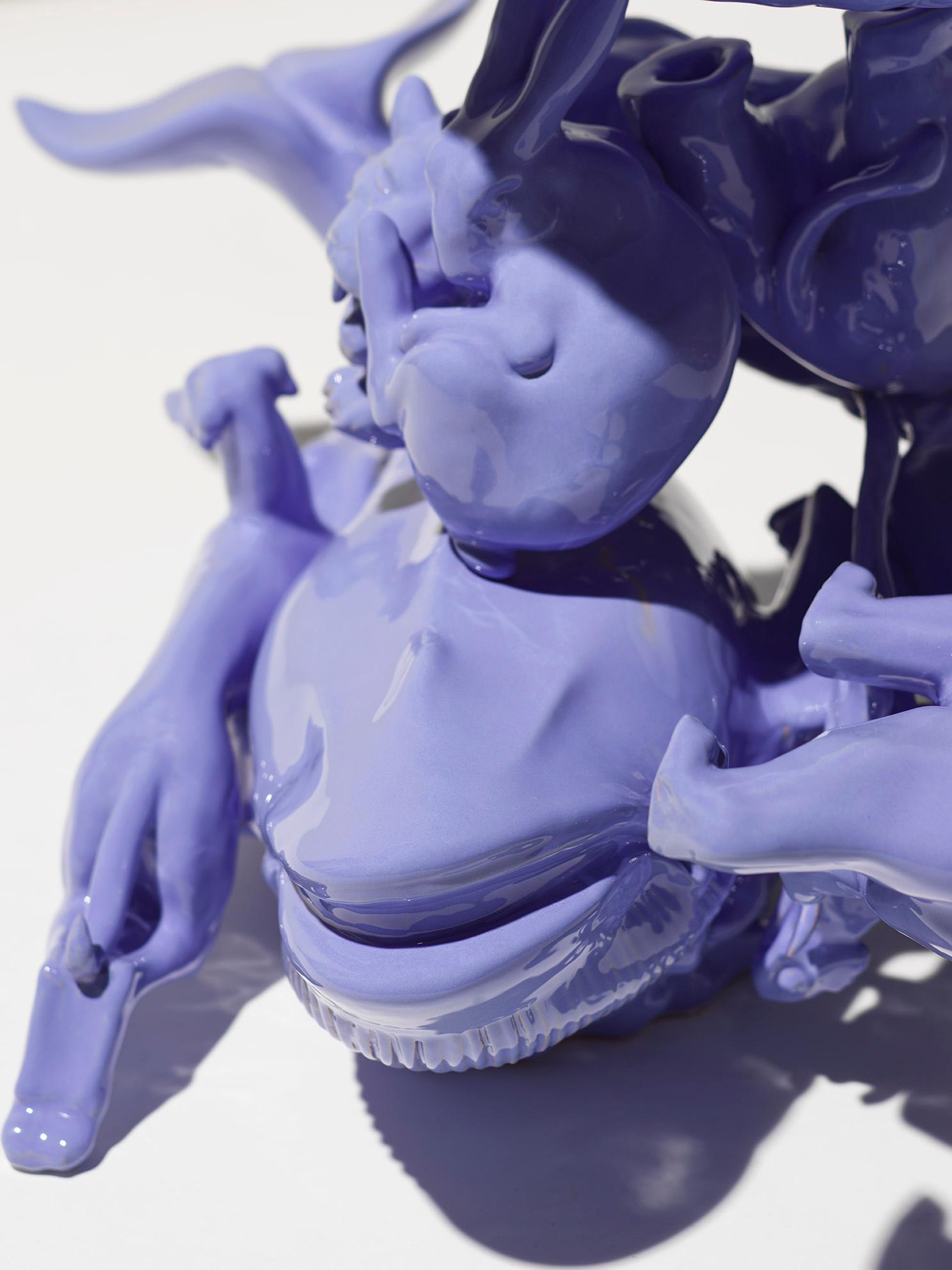21. Jahrhundert Italien Grau Blau Hase Skulptur Ceramica Gatti Designer A. Anastasio (Emailliert) im Angebot