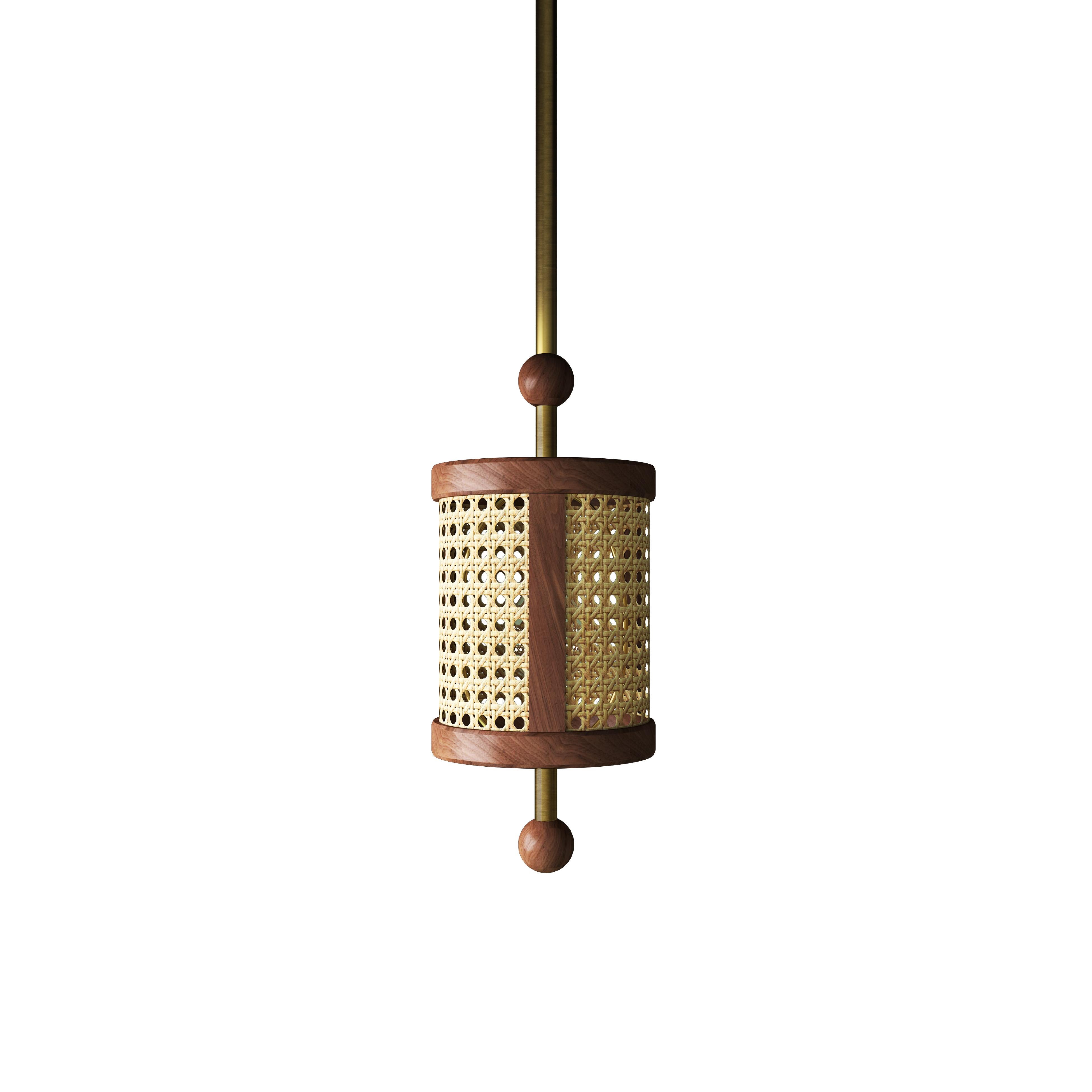 Lampada a sospensione Hamilton del XXI secolo in legno e rattan realizzata in Portogallo da Wood Tailors in vendita 1