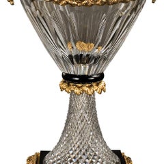 XXIe siècle, Vase en cristal clair et bronze doré sculpté à la main
